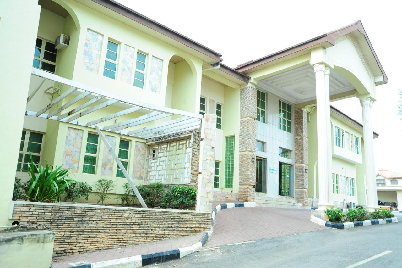 Richton Hotel And Suites Abeokuta Exteriör bild