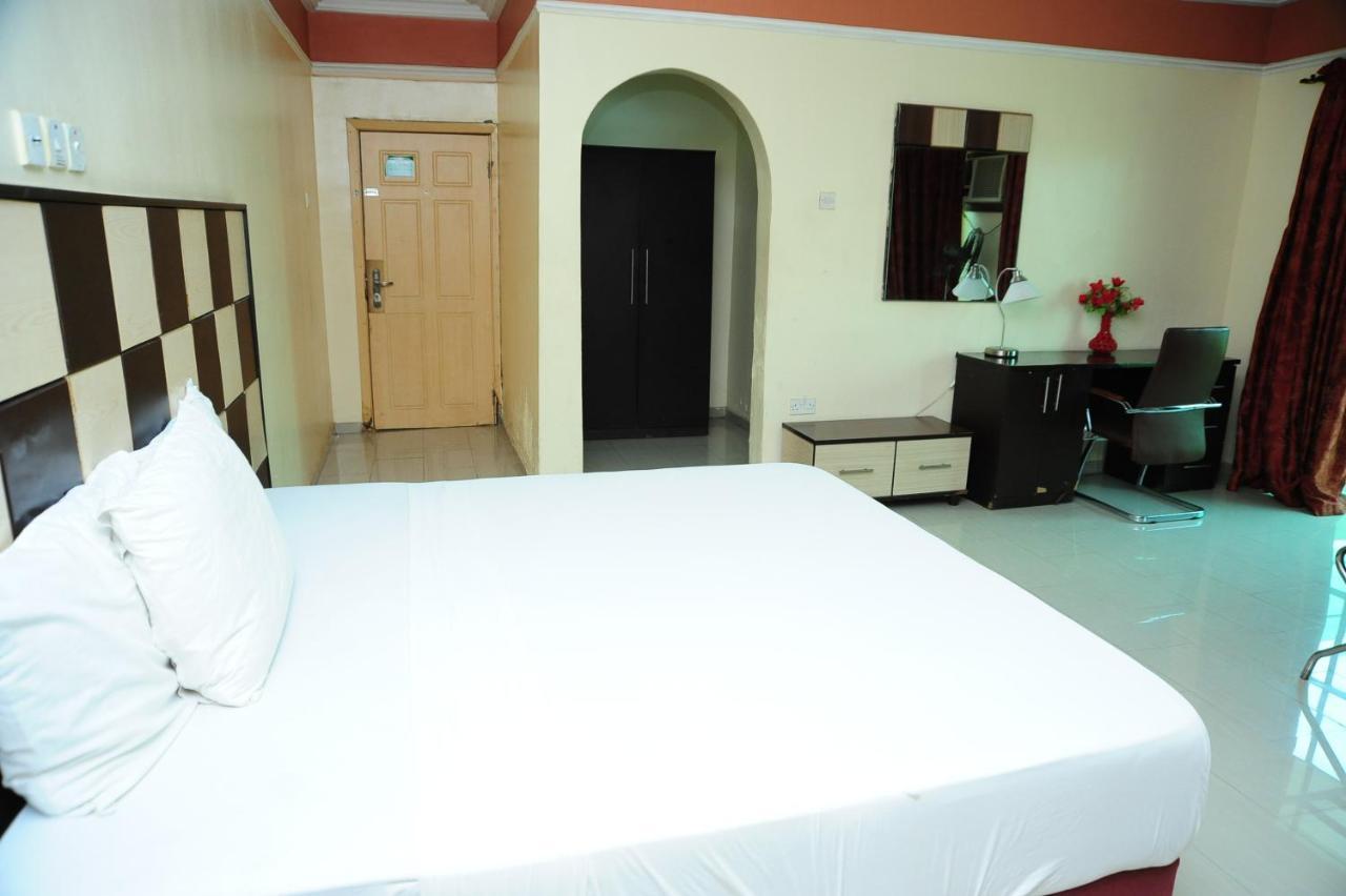 Richton Hotel And Suites Abeokuta Rum bild