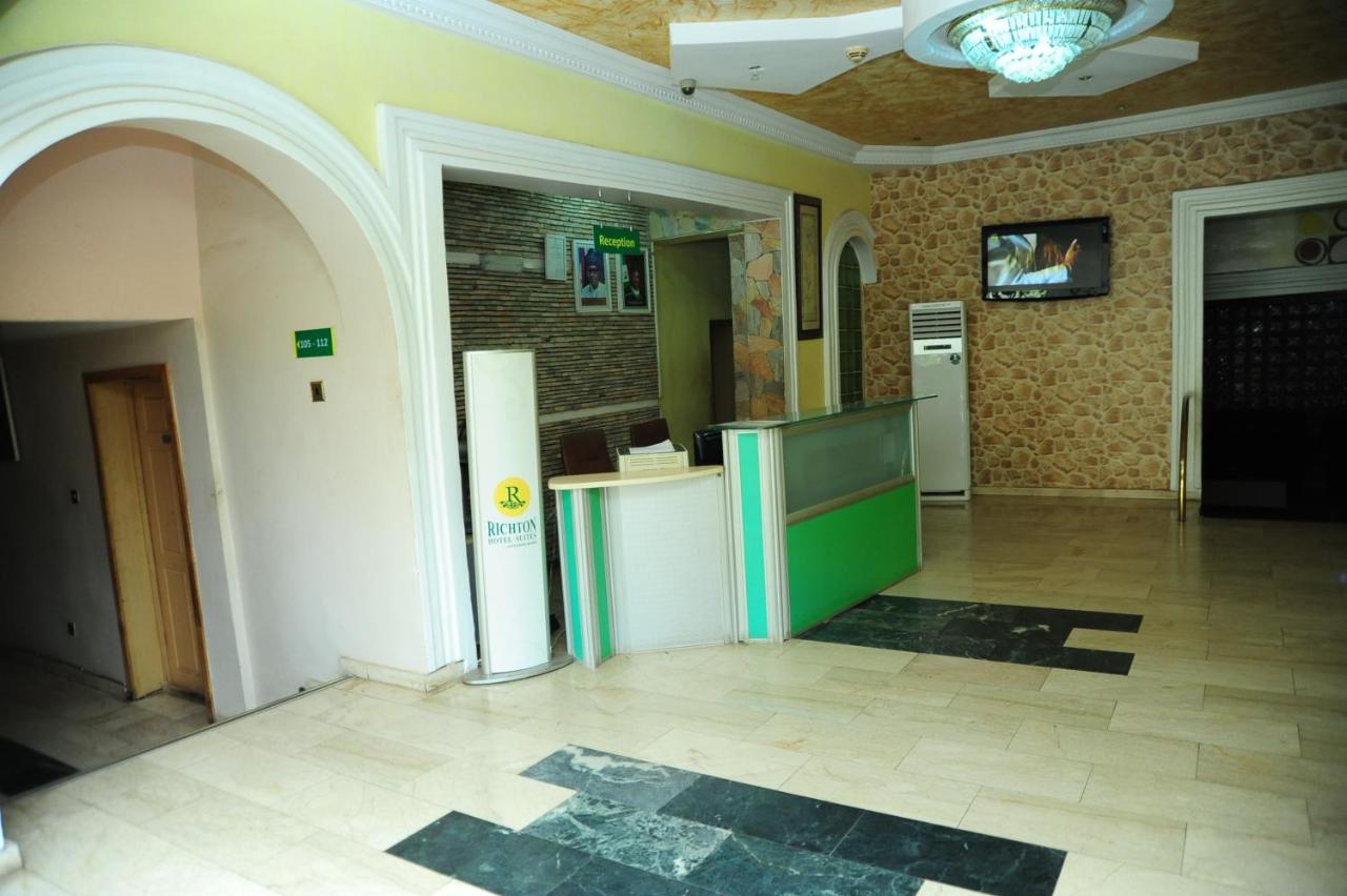 Richton Hotel And Suites Abeokuta Exteriör bild