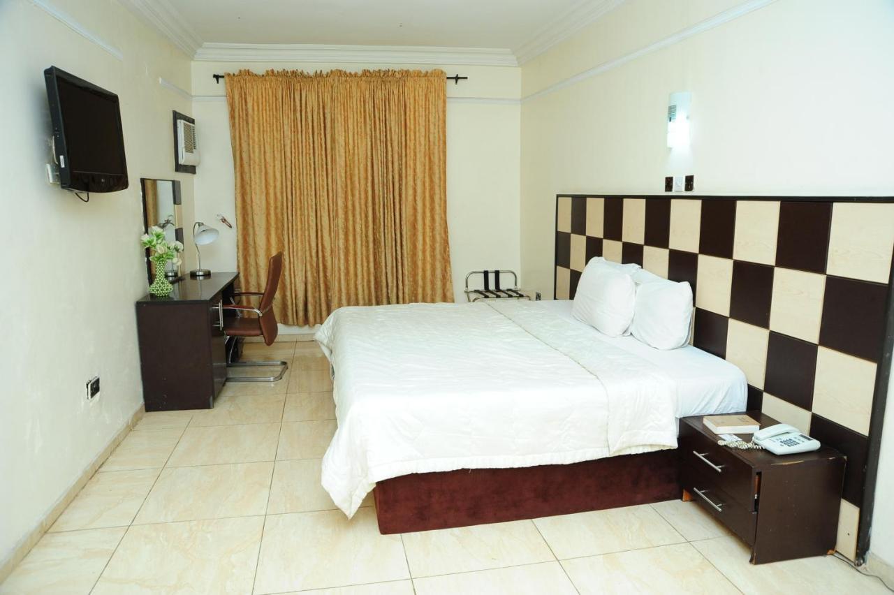 Richton Hotel And Suites Abeokuta Rum bild