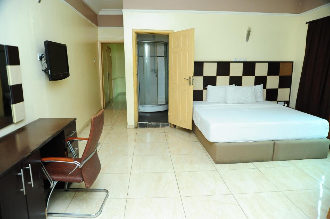 Richton Hotel And Suites Abeokuta Rum bild